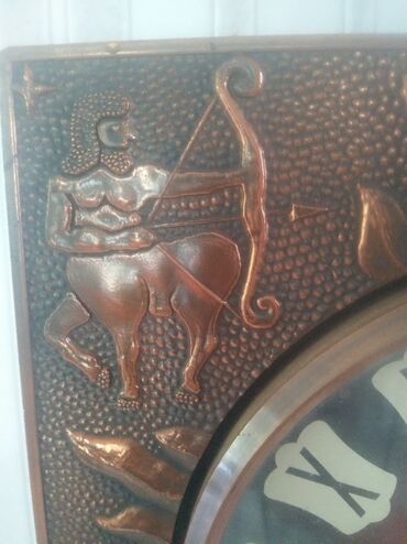 Əntiq saatlar: Divar Kvars Əntiq saat 1970 il, Paslanmayan polad — 4