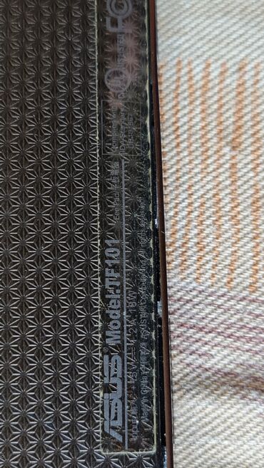 ASUS: ASUS Transformer Book – hibridni uređaj (tablet + dok tastatura) kao — 8