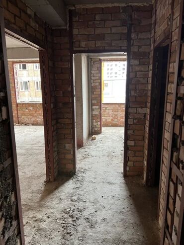 купить квартиру в строящемся доме в бишкеке: 1 комната, 42 м², Элитка, 2 этаж, ПСО (под самоотделку)