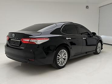 Toyota: Toyota Camry: 2019 г., 2.5 л, Автомат, Гибрид, Седан — 6