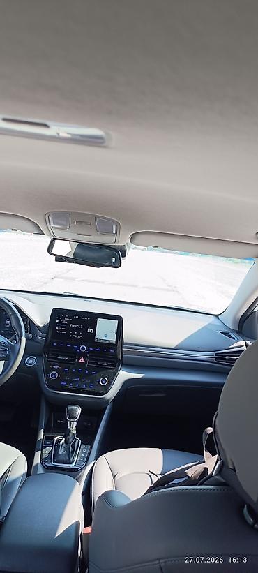 хендай ионик: Hyunda IONIQ гибрид — интерьер и оснащение - Мультимедийная система с — 8