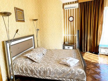 Günlük kirayə evlər: 750 kv. m, 7 otaqlı, Telefon, Kanalizasiya, Qaz — 28