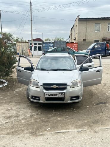 авто в россрочка: Chevrolet Aveo: 2007 г., 1.2 л, Механика, Бензин, Седан