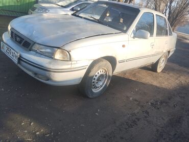 Daewoo: Daewoo Nexia: 2006 г., 1.6 л, Механика, Бензин, Седан