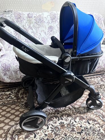 детская коляска chicco multiway: Коляска, цвет - Синий, Б/у