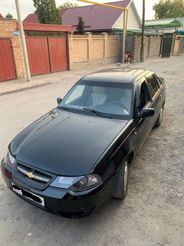Daewoo: Daewoo Nexia: 2010 г., 1.6 л, Механика, Бензин, Седан