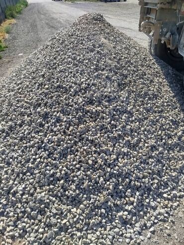 Щебень: Щебень, Для бетона, В кубах, Камаз, Хово, Зил — 3