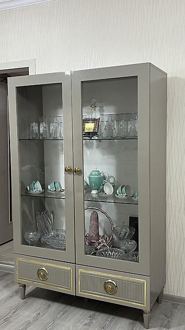 Оборудование для магазинов: Стеклянная витрина-шкаф, Новый, Самовывоз — 1