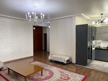 сдаю двухкомнатную квартиру в бишкеке в Кыргызстан | Долгосрочная аренда квартир: 4 комнаты, С мебелью полностью