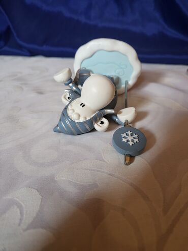 Figure: Figura, bоја - Šareno, Novo — 13