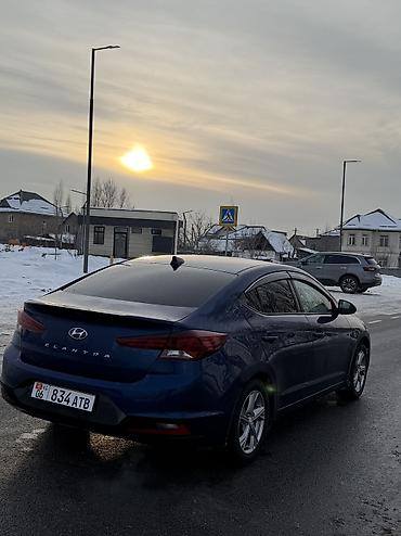 Hyundai: Hyundai Elantra: 2020 г., 2 л, Автомат, Бензин, Седан — 4