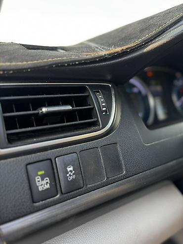 Toyota: Toyota Camry: 2015 г., 2.5 л, Гибрид, Седан at lalafo.kg — 11 Toyota: Toyota Camry: 2015 г., 2.5 л, Гибрид, Седан — 11