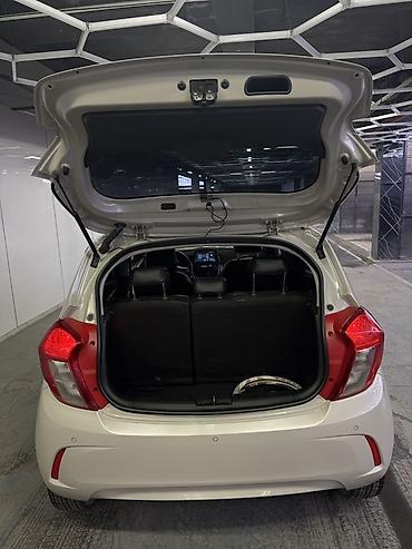 Chevrolet: Chevrolet Spark: 2017 г., 1 л, Автомат, Бензин, Хэтчбэк — 12