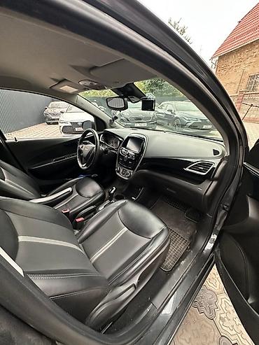 Chevrolet: Chevrolet Spark: 2019 г., 1 л, Вариатор, Бензин, Хэтчбэк — 5