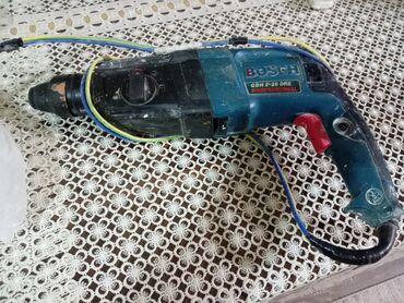 Darvazalar və aksesuarlar: Məhsul: Bosch GBH 2-26 DRE Professional perforator (şlanqlı, şəbəkə