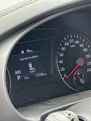 h7 led: Kia Sorento: 2019 г., 2.2 л, Автомат, Дизель, Кроссовер — 8