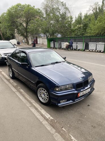 BMW: BMW 3 series: 1993 г., 1.8 л, Механика, Бензин, Седан