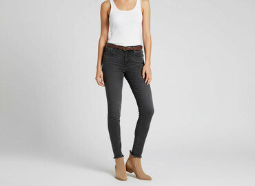 jeansy z dziurami zara: Zara, Jeansy damskie, rozmiar XS