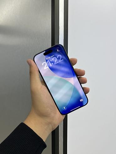 айфон по дешевле: IPhone 17, Б/у, 256 ГБ, Black Titanium, Защитное стекло, Чехол, В рассрочку, 97 % — 5
