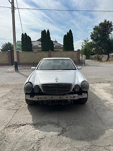 50 000: Mercedes-Benz E-Class: 1996 г., 3.2 л, Автомат, Бензин, Седан — 6