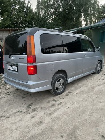 диск r16c: Honda Stepwgn: 2003 г., 2 л, Автомат, Бензин, Вэн/Минивэн