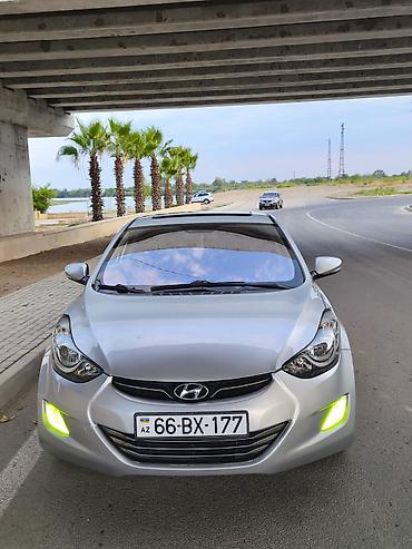 azerbaycan ikinci el araba: Hyundai Elantra: 1.8 l | 2013 il Sedan — 4