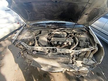 битую машину: Honda Civic: 2000 г., 1.5 л, Автомат, Бензин, Хэтчбэк — 4