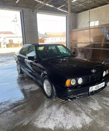 BMW: BMW 520: 1988 г., 2 л, Бензин, Седан