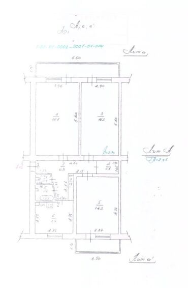 продаю дом город балыкчы: 3 комнаты, 68 м², 4 этаж, Старый ремонт