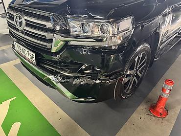 şarlotta bufer: Ön, Toyota Landcruis, 2018 il, Yaponiya — 8