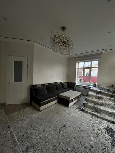 people hostel: 6 комнат и более, 200 м², 3 соток, Ош, Анар мкр., Собственник — 2