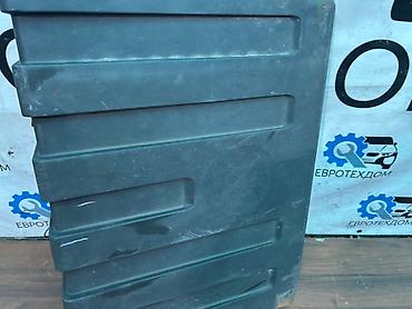 Другие детали кузова: Крышка аккумулятора Man TGX 460 2017 Контрактный из Германии, в — 3
