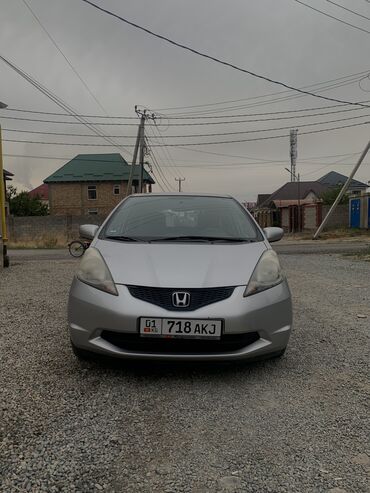 Honda: Honda Jazz: 2009 г., 1.2 л, Механика, Бензин, Хэтчбэк