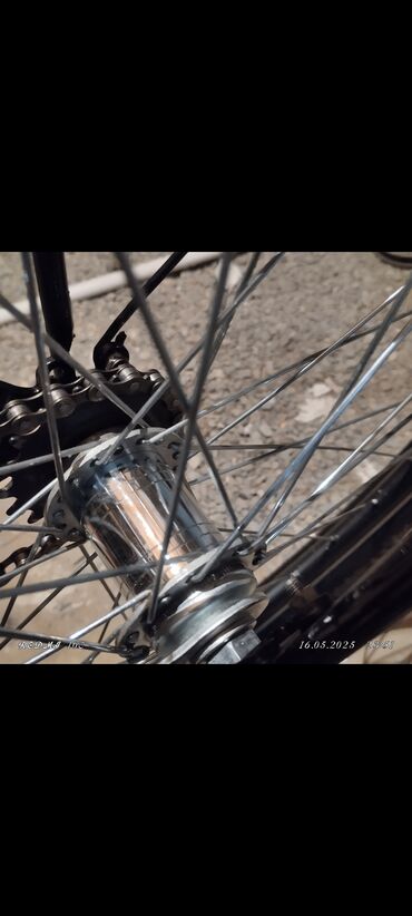 Şəhər velosipedləri: Şəhər tipli velosiped – tək sürətli, klassik dizayn. Xüsusiyyətlər: - — 9