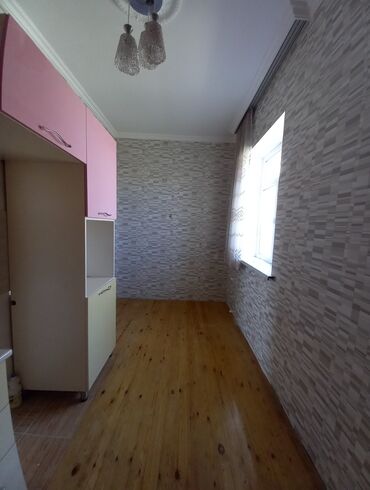 Həyət evləri və villaların satışı: Məmmədli 3 otaqlı, 100 kv. m, Orta təmir — 5