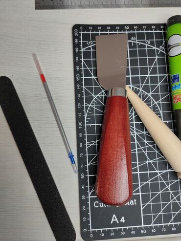 Другое: Набор по работе по коже в наборе есть пробойники разные заклепник — 4