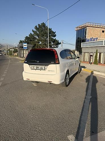 водный банан: Honda Stream: 2003 г., 2 л, Автомат, Бензин, Минивэн — 4