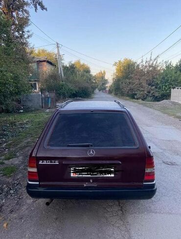 срочно машина сатылат: Mercedes-Benz W124: 1987 г., 2.3 л, Механика, Бензин, Универсал