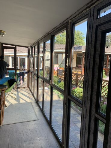 Алюминиевые окна на заказ: Алюминиевый тамбур. Стеклянный тамбур. Тамбур стеклянный. Тамбур — 28