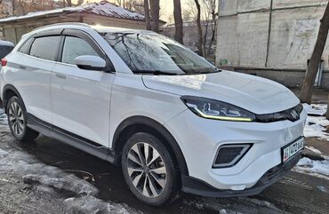 Weltmeister: Weltmeister EX5, 2021 г., 61000 км, Передний — 1