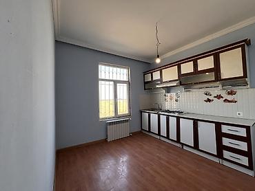heyet evi yasamal: 3 otaqlı, 80 kv. m — 2