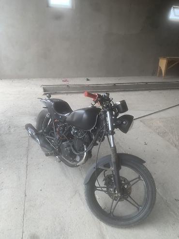 мото зарядка: Классический мотоцикл Suzuki, 200 куб. см, Бензин, Б/у — 3