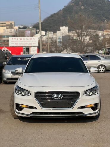 Транспорт: Hyundai Grandeur: 2018 г., 3 л, Автомат, Газ, Седан