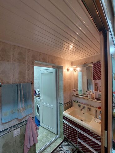 Həyət evləri və villaların satışı: Satılır: həyət evi (daş hasarlı, şəxsi torpaq sahəsində) - Geniş — 13