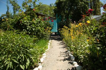 Продажа домов: Дом, 200 м², 11 комнат, Собственник at lalafo.kg — 12 Продажа домов: Дом, 200 м², 11 комнат, Собственник — 12