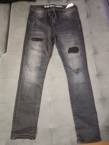 Cinslər: Yeni bir defe geyinilmiyib skinny jeans