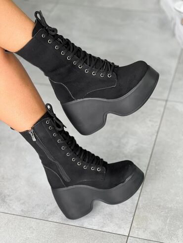 Čizme: Br 36-40
Peta:10cm — 8