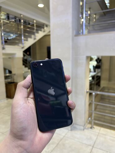 скупка продажа телефонов: IPhone SE 2020, Колдонулган, 128 ГБ, Кара, Каптама, 77 %