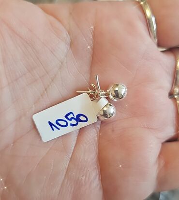 Setovi nakita: Srebrni nakit – izbor modela - Minđuše kuglice: klasične srebrne — 3