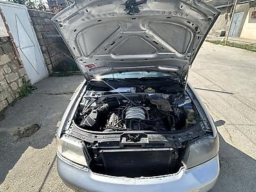 Audi: Audi A6 sedan - Kuzov: gümüşü rəng, 4 qapı, yüngül lehimli disklər - — 9